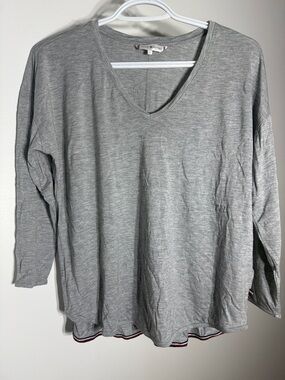 Tommy Hilfiger Light Gray V-Neck Long Sleeve Top